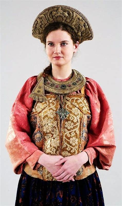 Russian Traditional Dress Russian Clothing Russian Fashion