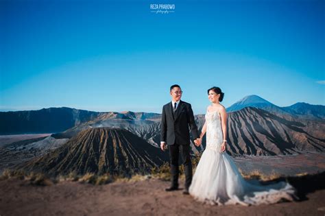 Mount Bromo Tour Package For Pre Wedding Photography Bromo Java Travel