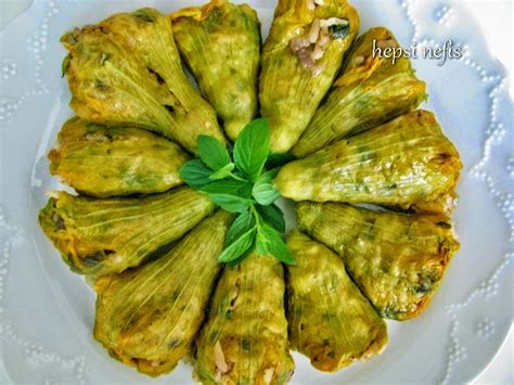 Simple Science: How to Make a Volcano with Kids