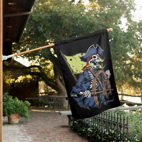 Pirate Flags House Flags Skeleton Pirates Gym Bag Zazzle Bags