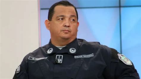 Levantan Medida De Prohibición De Salida Del País Para Exdirector De La Policía Omar Pinzón