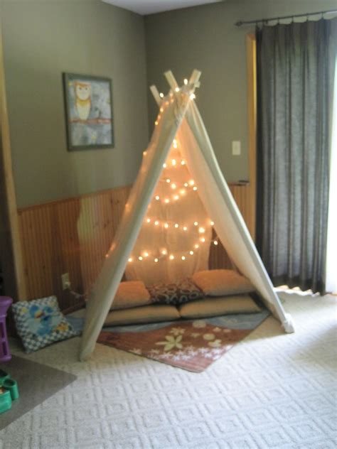 Quiet Spot In 2019 Reading Tent Playroom Kids Bedroom