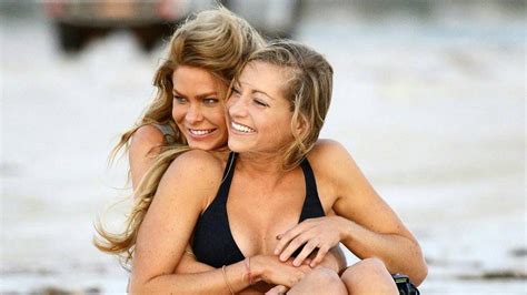 Bachelor In Paradise Australia Has Its First Openly