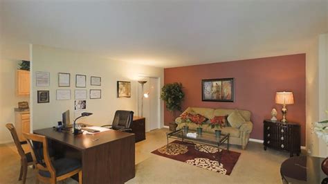 Our sleek and stylish one & two bedroom suites. Princeton Court Apartments Apartments - Hamilton, NJ ...