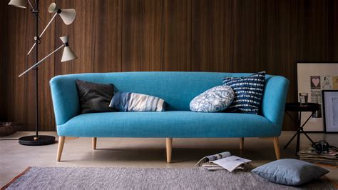 A few elements quickly identify a sofa as scandinavian style furniture. Elton Small Sofa | Sofa scandinavian style, Contemporary ...