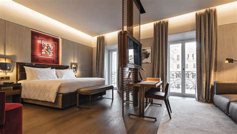 Fendis Haute Hotel For Fashionistas Apartment Room Luxury
