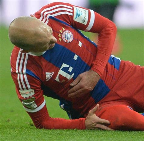 Gleiches gilt beim fc bayern für julian nagelsmann, der aus leipzig nach münchen kam. Verletzung: Arjen Robben fällt beim FC Bayern wochenlang ...