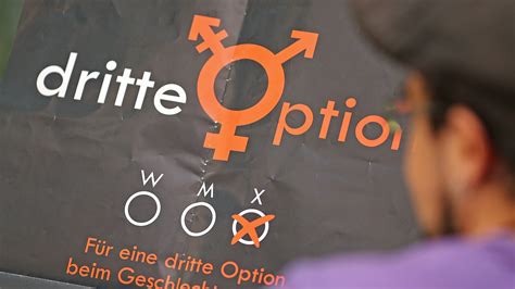 Transsexuellengesetz Mehr Akzeptanz Für Geschlechtliche Vielfalt Tagesschaude