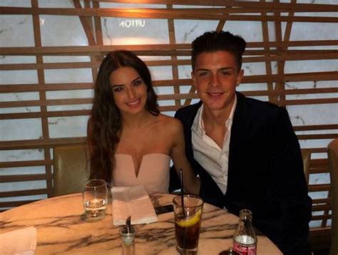 Sasha is signed to mot models and was reportedly scouted by an agent jack grealish is doing well in his career and is focusing on football as of now. Jack Grealish đưa Villa lên hạng bằng đôi giày gây sốc ...