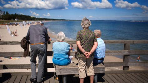 Auswandern Immer Mehr Deutsche Senioren Beziehen Ihre Rente Im Ausland
