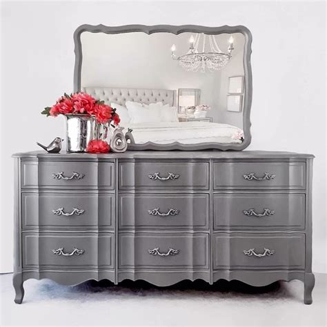 This warm neutral will become an instant classic as it creates a calm and collected vibe. Perfect Gray French Provincial Dresser | General Finishes Design Center
