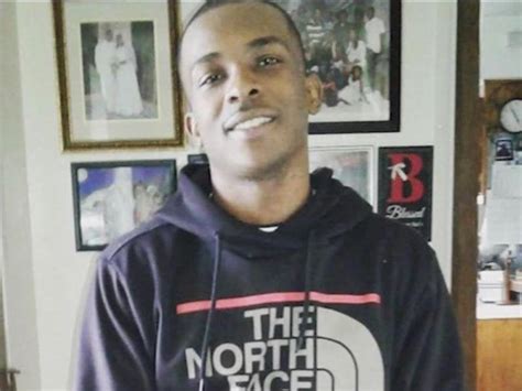 Both police officers, days, who is black and worley, who is white have been placed on administrative leave. Two US Police Officers Who Shot and Killed an Unarmed ...