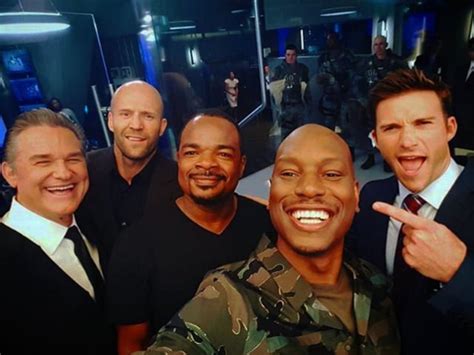 Fast And Furious 8 Vin Diesel Unites Entire Cast On First Day Of Filming