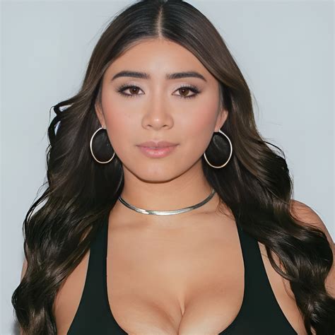 Violet Myers (Model) Wiki, Age, Height, Weight, Bio, Videos, Boyfriend