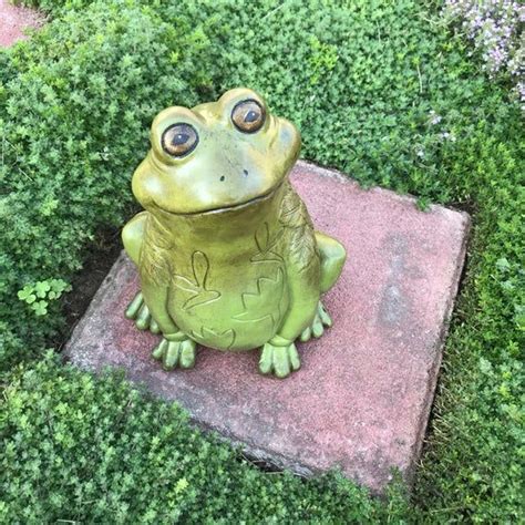 Frog Housewarming T Concrete Patio Frog Statue Hand Painted Cement