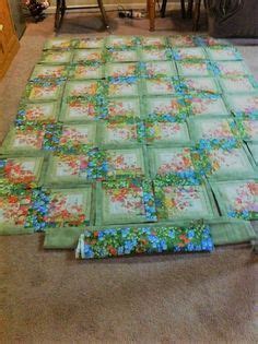 She loves the way the white flower petals brighten up the dark spots in her garden, and likes to watch butterflies and bees collect food and. Finally finished my floral log cabin blocks | Log cabin ...