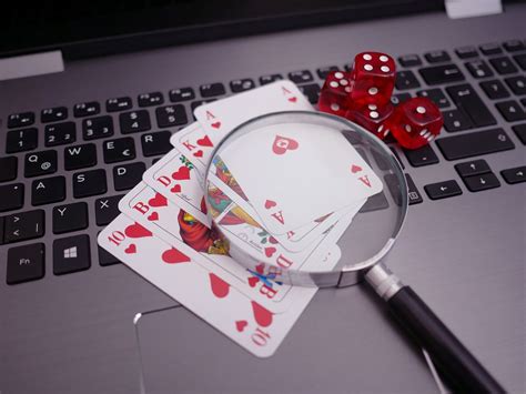 Each type of game shares a common theme, but will vary in different ways. Online Poker Tournaments: What's This all About - 2020 ...