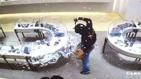 Million Dollar Jewel Heist Caught On Camera Cnn Video