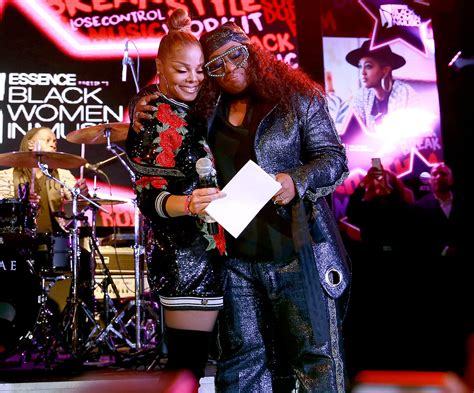 Janet Jackson Surprises Missy Elliott With ‘essence Award