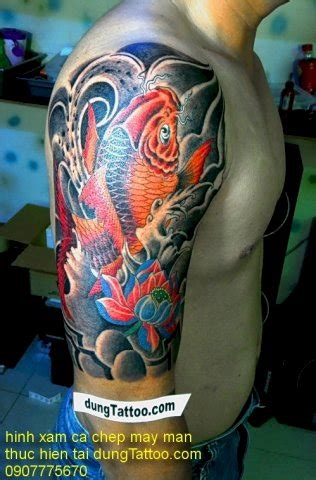 Khi rất nhiều người đều mong muốn sở hữu mẫu tattoo này theo phong cách của mình. Xăm hình xăm nghệ thuật Hoa văn Cá chép hóa rồng Trống ...