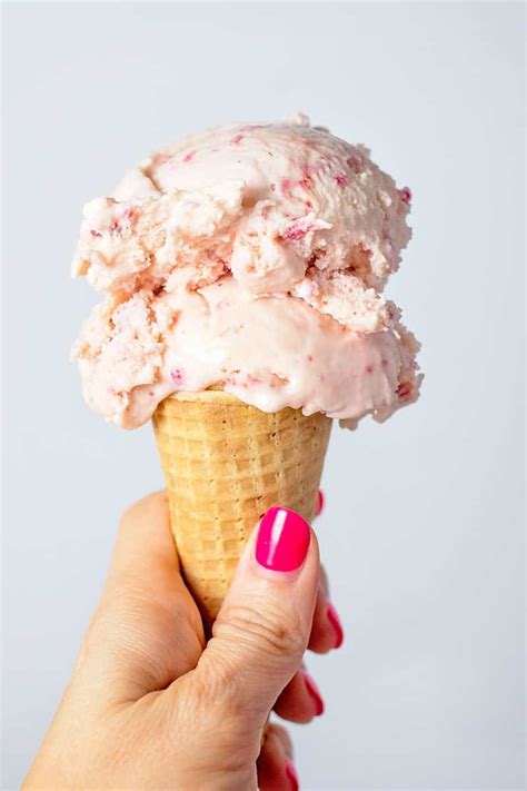 Add 4 cups of the frozen bananas, 1 ½ cup of frozen strawberries, ¾ cup of almond milk, and 3 tablespoons of white granulated sugar into your blender. Homemade Strawberry Ice Cream - Ice Cream Maker Recipe