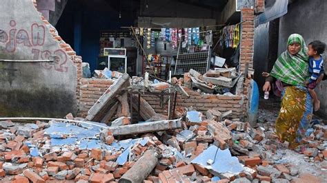 Terremoto en Indonesia: imágenes muestran magnitud del desastre | Tele 13
