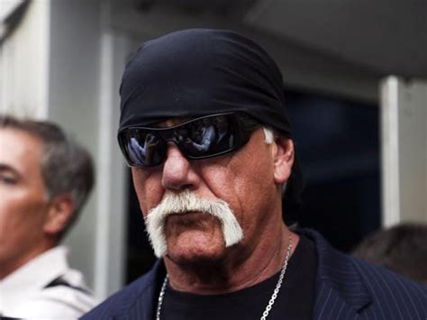 Hulk Hogan Wins 115 Million In Sex Tape Suit Against Gawker Website World News Hindustan Times