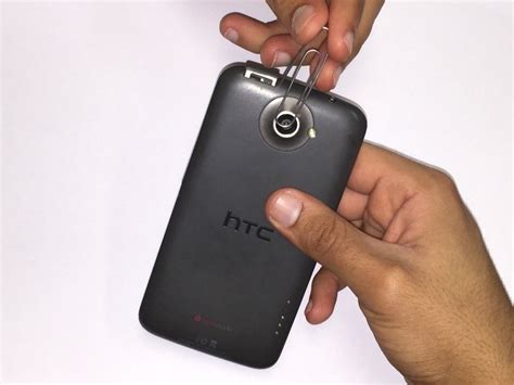 Menghubungi call center layanan operator. HTC One X SIM Card Tray Replacement - iFixit Repair Guide