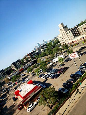 Check rates, compare amenities and find your next rental when it comes to living in uptown minneapolis, folks have several great options. MOXY MINNEAPOLIS UPTOWN - Updated 2018 Prices & Hotel ...