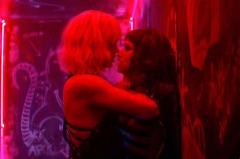 Charlize Theron On That X Rated Lesbian Sex Scene In Atomic Blonde Films Entertainment