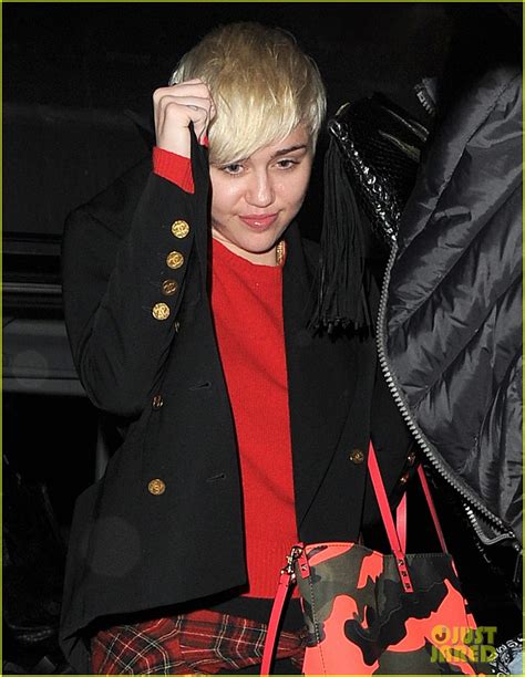 Full Sized Photo Of Miley Cyrus Enters Club Fully Clothed Leaves In Bra