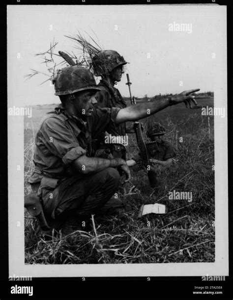Soldats Engagés Dans Des Combats Pendant La Guerre Du Vietnam En