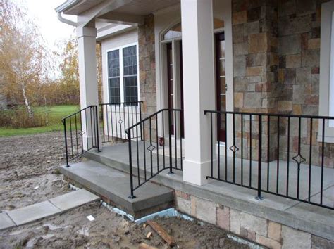 Design exterior wrought iron railings for your home. http://www.harrismetaldesign.com/porchrail.jpg | Porch ...