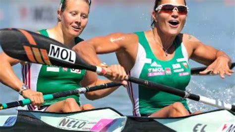 Hungarys Danuta Kozak Wins Gold Womens 500 Meter K 1 Olympic Canoe
