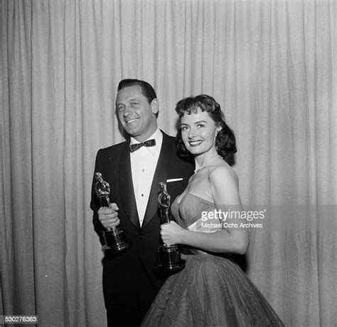 Actress Donna Reed Poses With Her Academy Award For Best Supporting