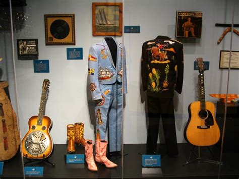 Country Music Hall Of Fame And Museum 222 5th Avenue South Nashville