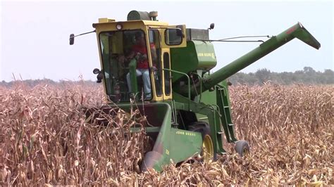 John Deere 45 Combine Youtube