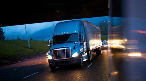 drivers respond to ny times alone on the open road article truckers news