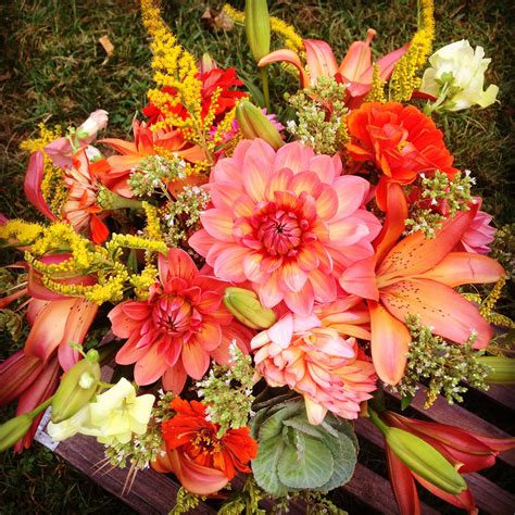 Best Of September Wedding Inspiration Fall Flowers Flower Arrangements