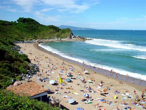 Nous serons ravis de vous accueillir au sein de notre hôtel de 32 chambres et suite, à la décoration moderne et. Camping-plage Soubelet 3 étoiles - Saint-Jean-de-Luz - Toocamp