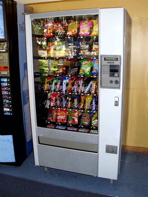Filesnack Food Vending Machine