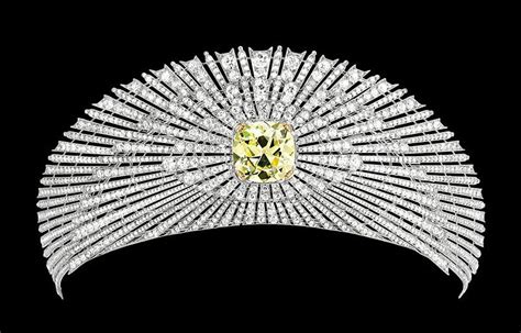 Sun Tiara 1907 Made By Cartier Yellow Diamond White Diamonds