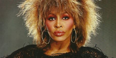 Nos 80 Anos De Tina Turner Conheça Ou Relembre Dez Grandes Sucessos Da Cantora Bem Paraná