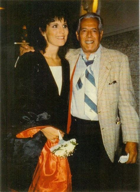 Desi Arnaz And His Daughter 1980 I Love Lucy I Love Lucy Show Lucy And Ricky