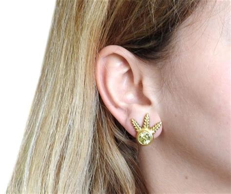 Elizabeth Rand 18k Gold Peridot Earrings