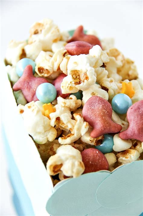 How to draw a mermaid. 9 Mermaid Party Food Ideas | HOORAY! Mag