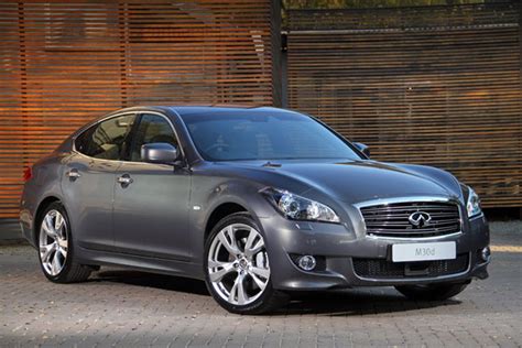 Infiniti M30d Sedan Review Za