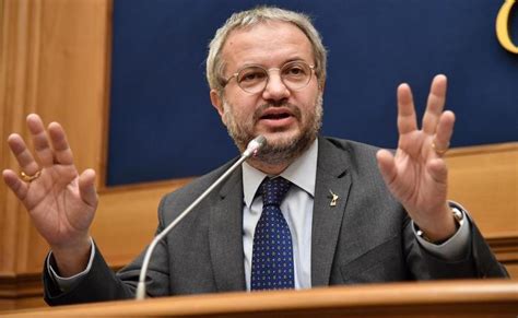 Borghi aquilini (lega) su taxi. Borghi (Lega) contro addetto stampa del Parlamento europeo ...