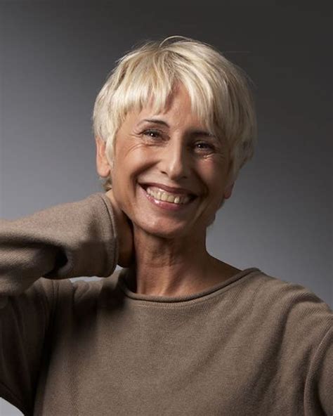 Oval face women have the luxury of going super short with their hairstyle and looking stunning. 35 Cool Short Hairstyles for Women over 60 in 2021-2022 ...