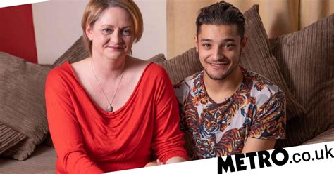 Mum 42 Falls In Love With Sons Friend Despite 22 Year Age Gap